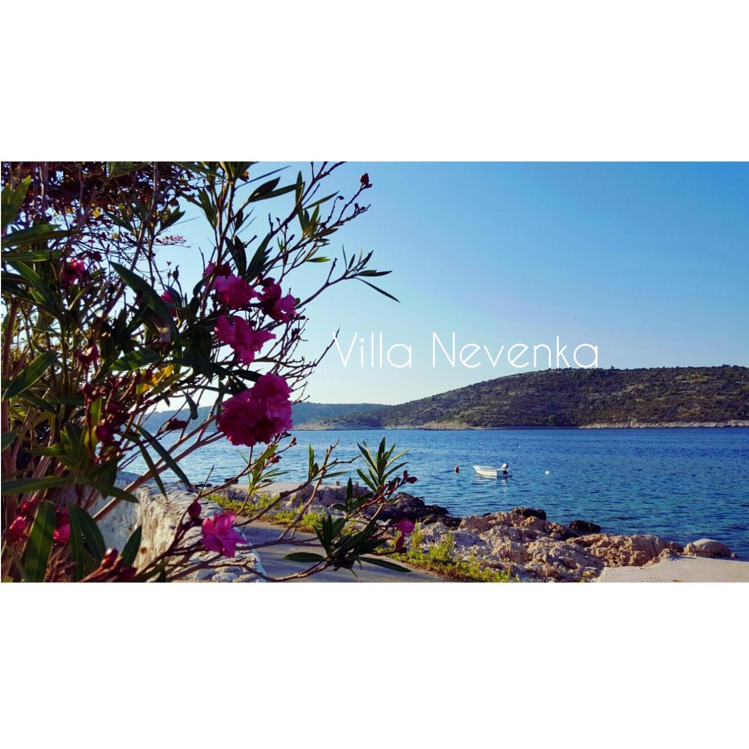 Apartments Villa Nevenka Рогозница Екстериор снимка