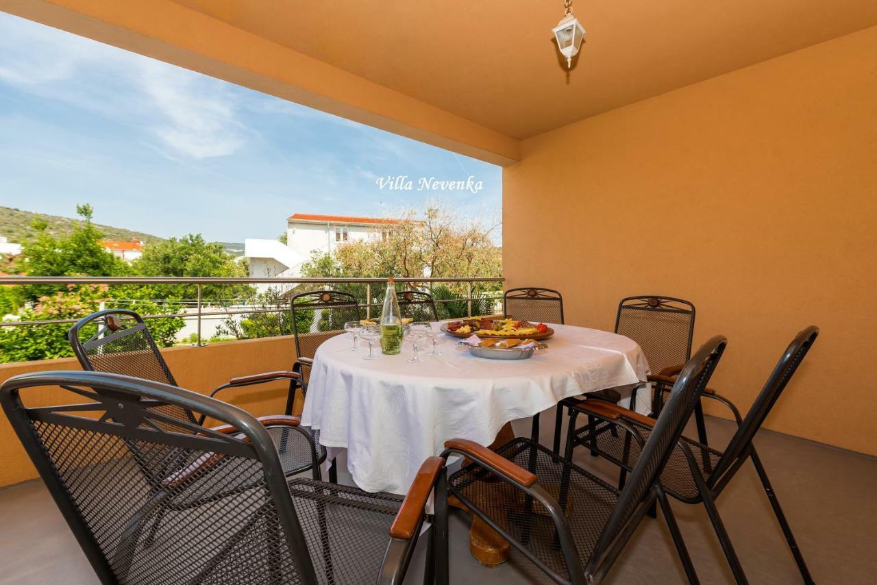 Apartments Villa Nevenka Рогозница Екстериор снимка