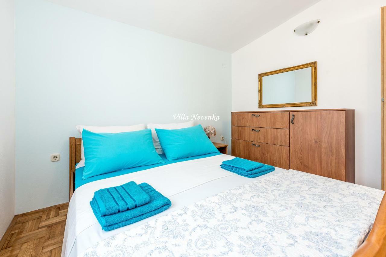 Apartments Villa Nevenka Рогозница Екстериор снимка
